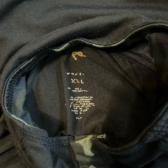 Colosseum Women's 2XL Notre Dame OHT Camo 1/4 Zip Pullover Jacket - Picture 2 of 6